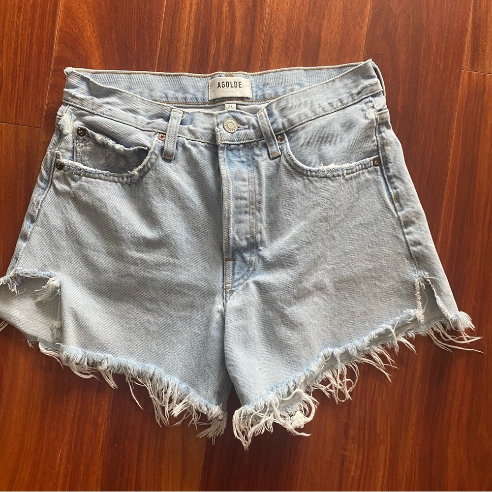 AGOLDE Parker long light wash distressed denim short size 27
